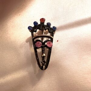 Lack Enamel On Gold 70s Rhinestone Brooch